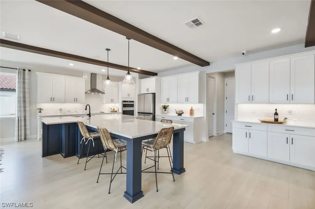 2128 Grove Drive Naples FL 34120