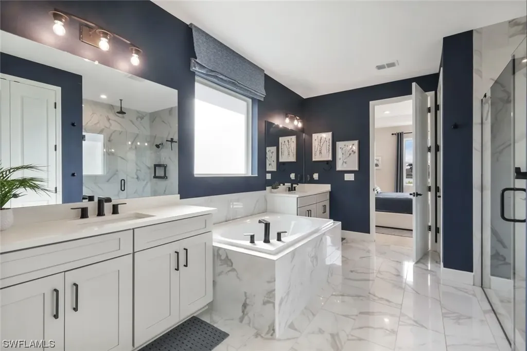 2128 Grove Drive Naples FL 34120
