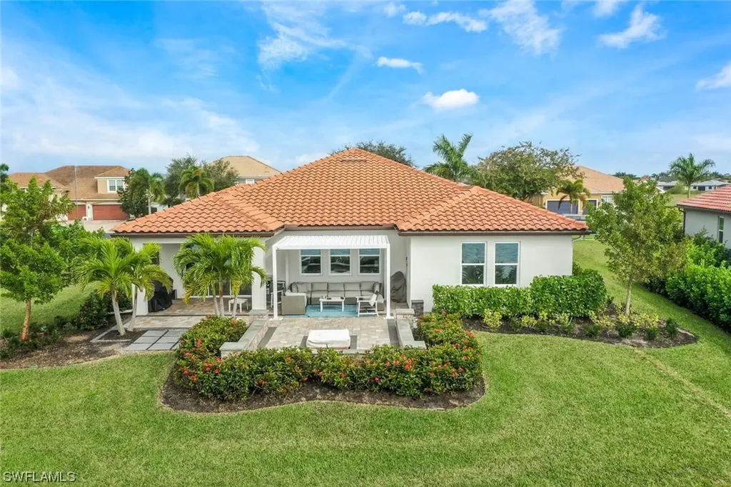 2128 Grove Drive Naples FL 34120