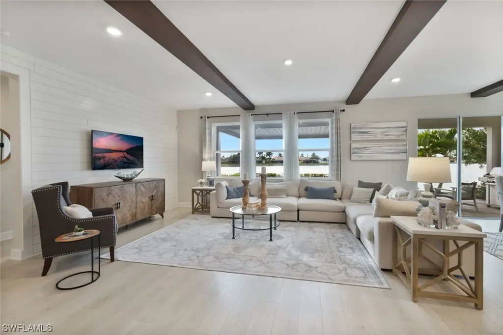2128 Grove Drive Naples FL 34120