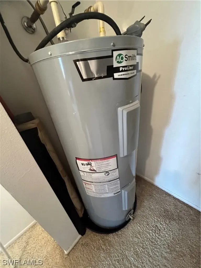 503 Cape Coral Parkway W Cape Coral FL 33914