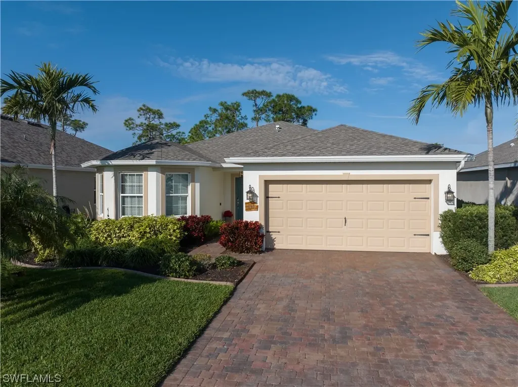 3455 Acapulco Circle Cape Coral FL 33909