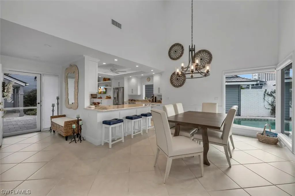 637 Bridgeway Lane Naples FL 34108