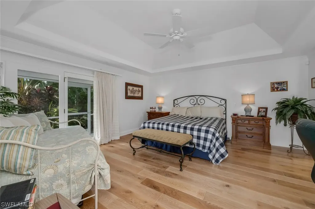 637 Bridgeway Lane Naples FL 34108
