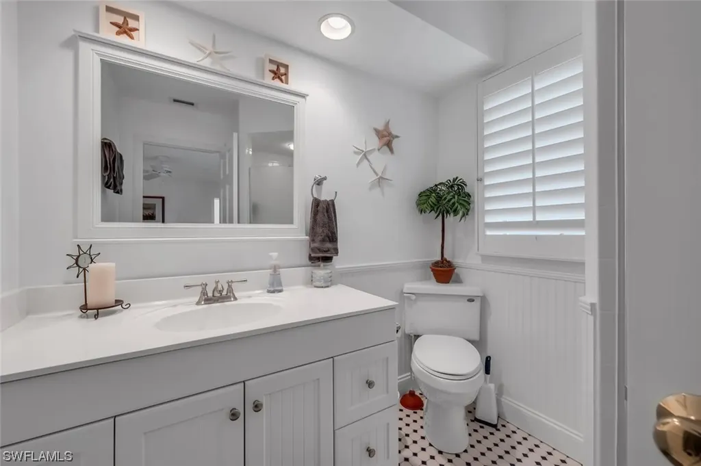 637 Bridgeway Lane Naples FL 34108