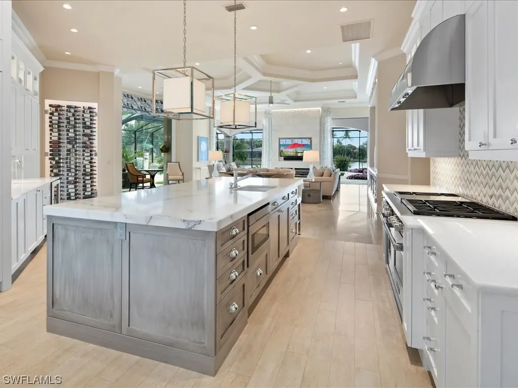 1622 Chinaberry Way Naples FL 34105