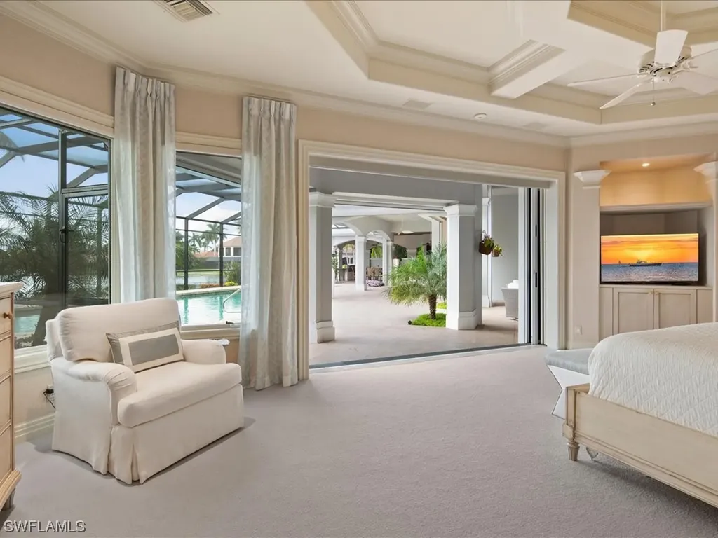 1622 Chinaberry Way Naples FL 34105