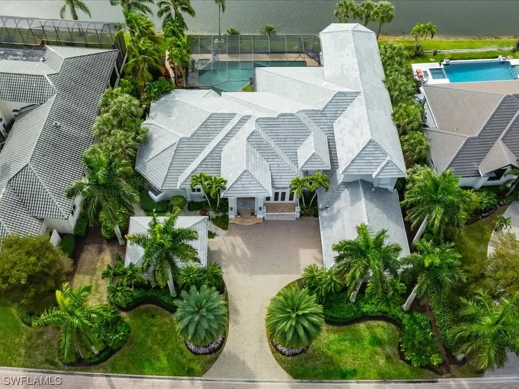 1622 Chinaberry Way Naples FL 34105
