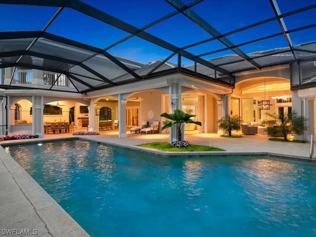 1622 Chinaberry Way Naples FL 34105