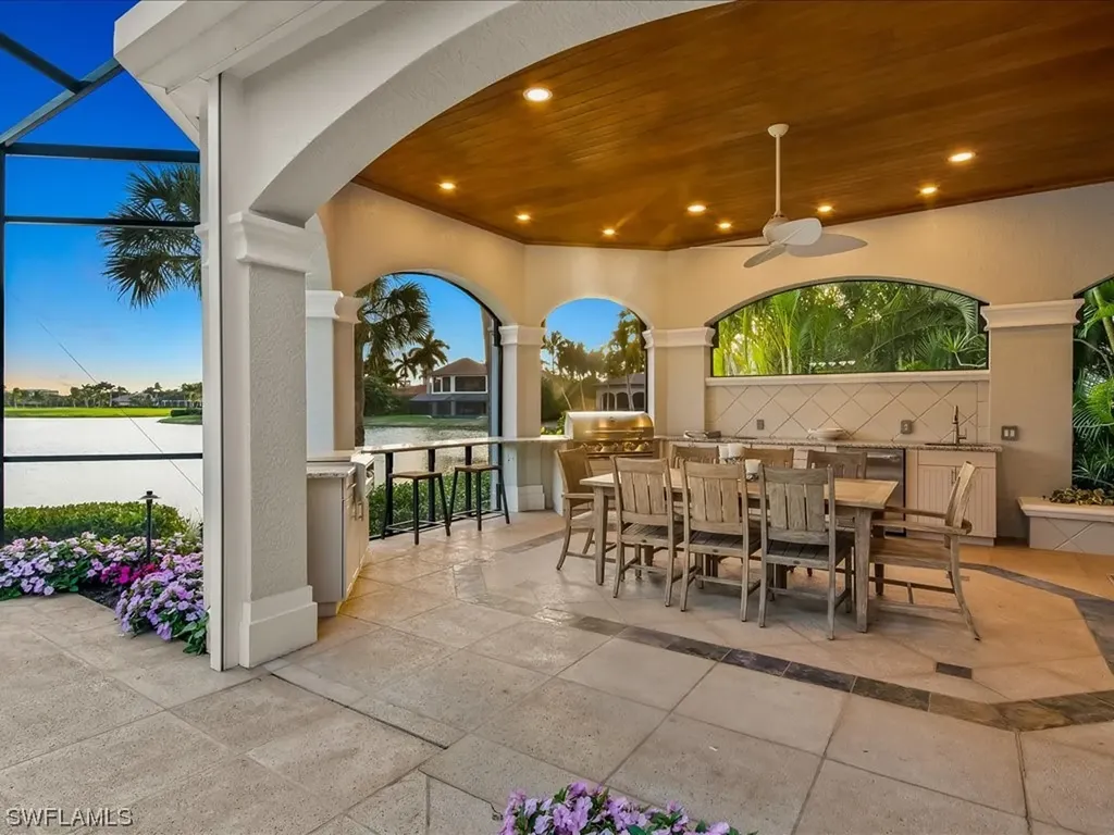 1622 Chinaberry Way Naples FL 34105