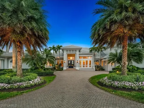 1622 Chinaberry Way Naples FL 34105