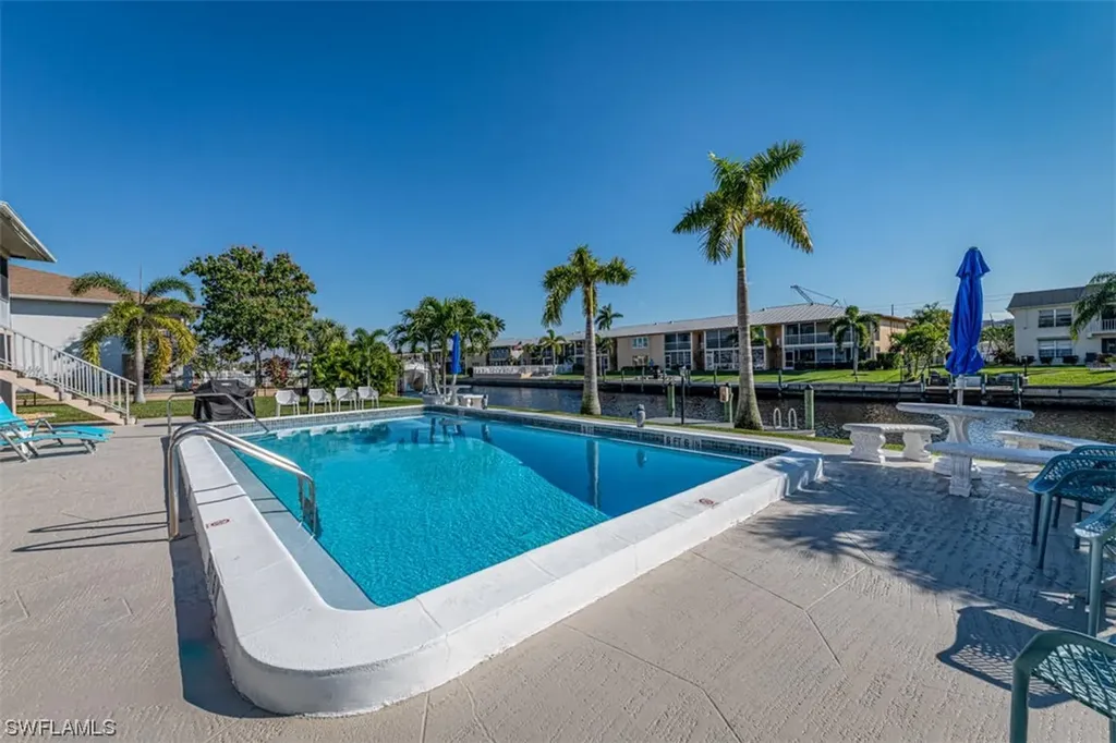 834 SE 46th Street Cape Coral FL 33904