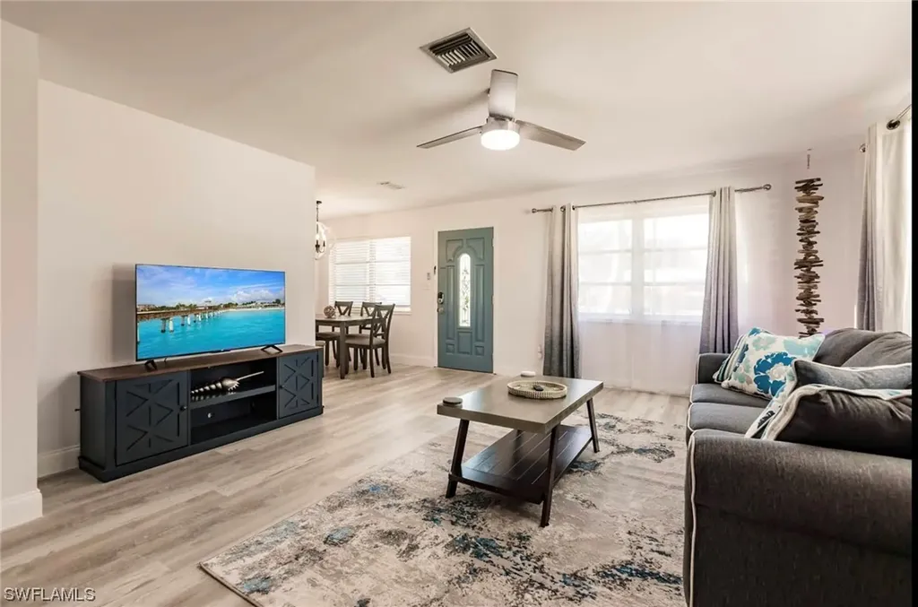 1031 22nd Avenue N Naples FL 34103