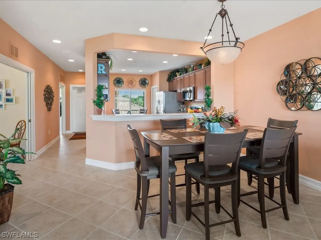 9113 Michael Circle Naples FL 34113