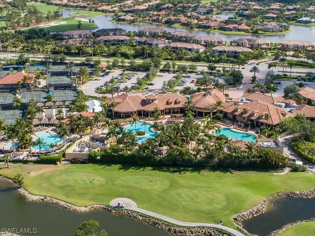 9113 Michael Circle Naples FL 34113