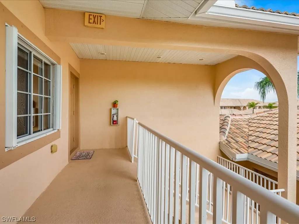 9113 Michael Circle Naples FL 34113