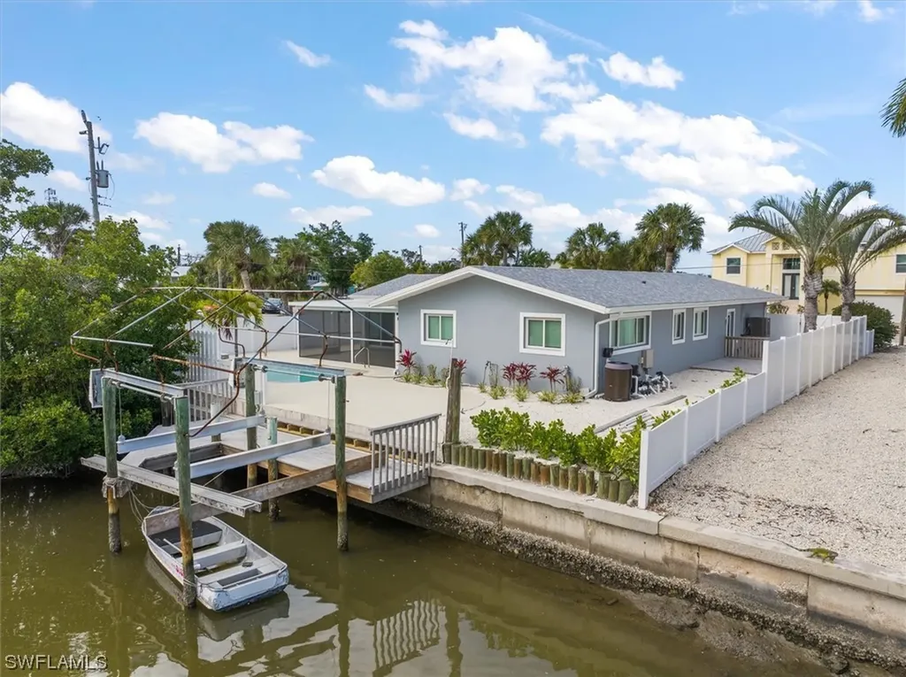 310 Madison Court Fort Myers Beach FL 33931