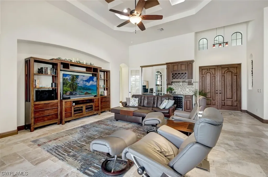 5601 Harbour Circle Cape Coral FL 33914