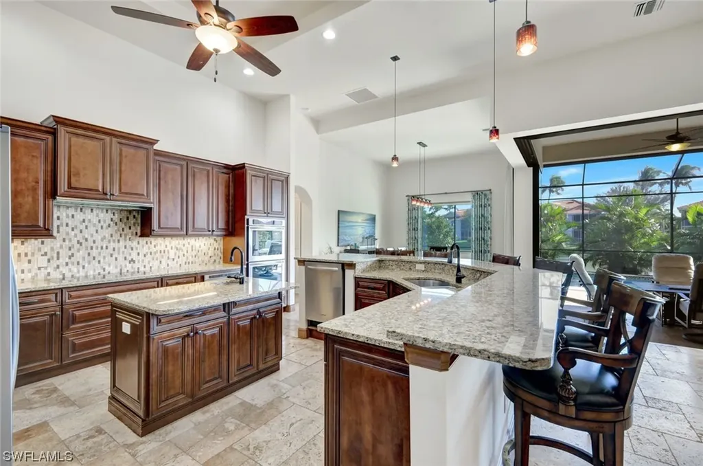 5601 Harbour Circle Cape Coral FL 33914