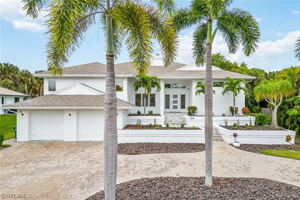 380 Sharwood Drive Naples FL 34110