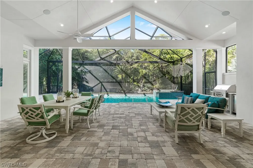 6823 Mangrove Avenue Naples FL 34109