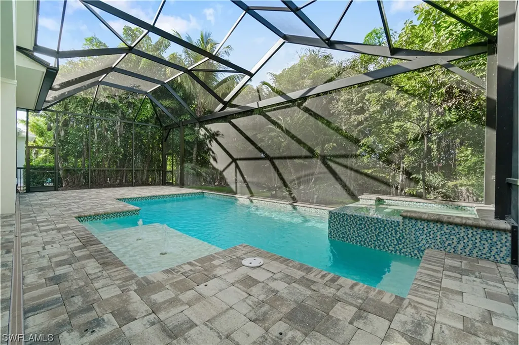 6823 Mangrove Avenue Naples FL 34109