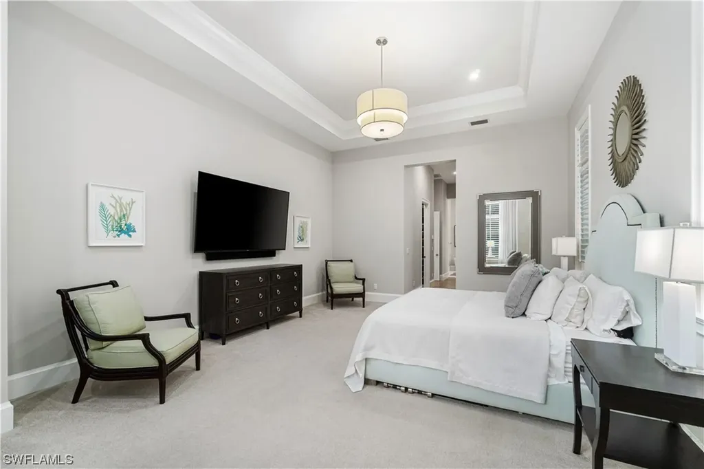 6823 Mangrove Avenue Naples FL 34109