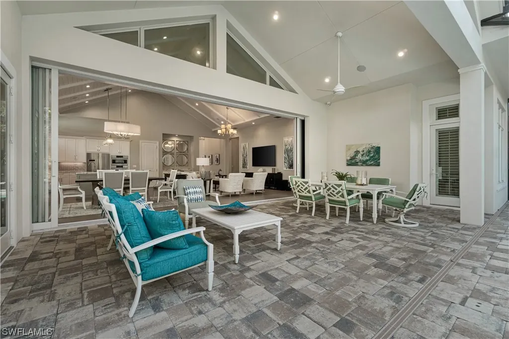 6823 Mangrove Avenue Naples FL 34109