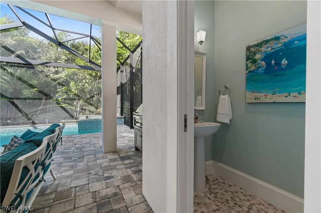 6823 Mangrove Avenue Naples FL 34109