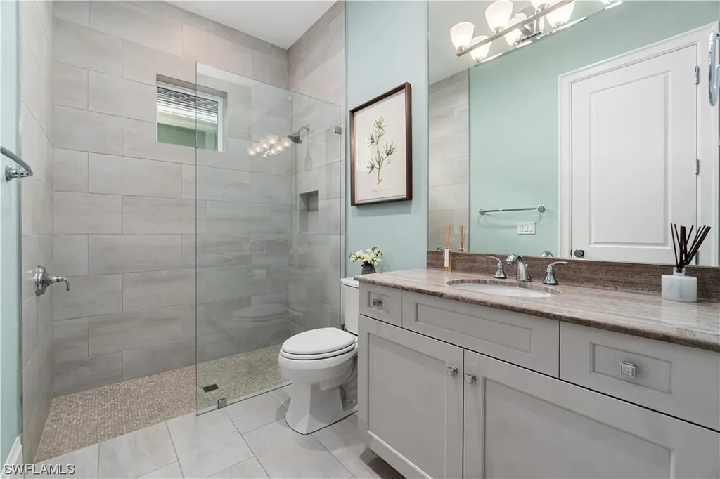 6823 Mangrove Avenue Naples FL 34109