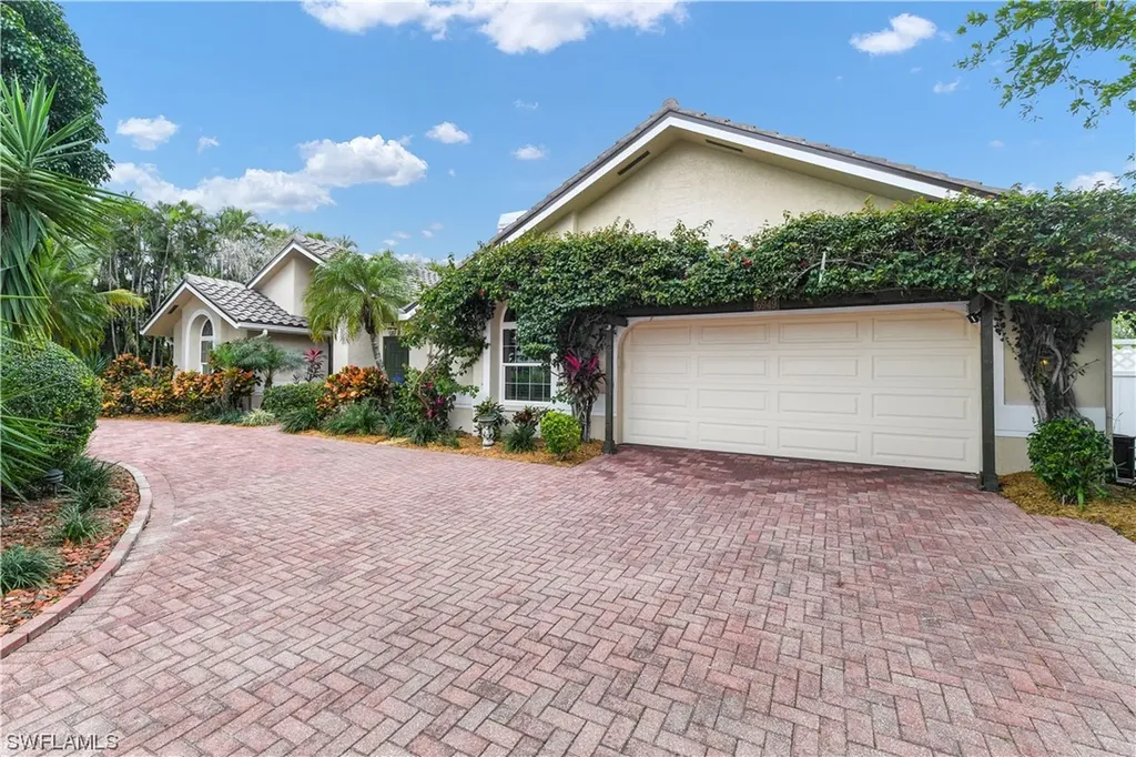 6949 Julie Ann Court Fort Myers FL 33919