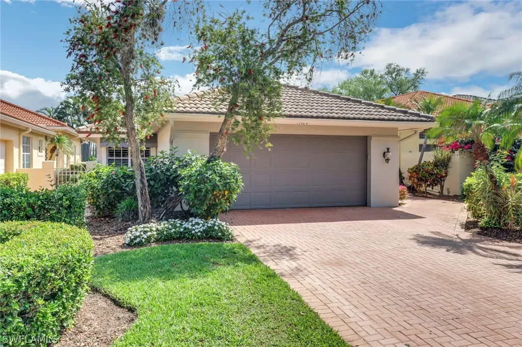 11484 Quail Village Way Naples FL 34119