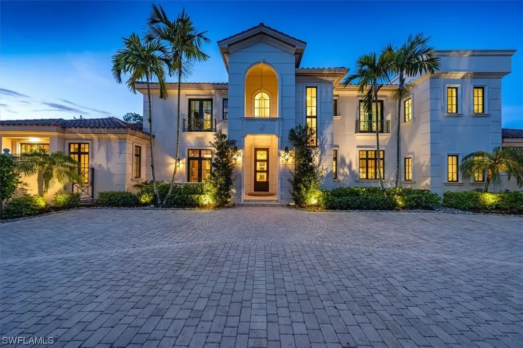6547 Highcroft Drive Naples FL 34119