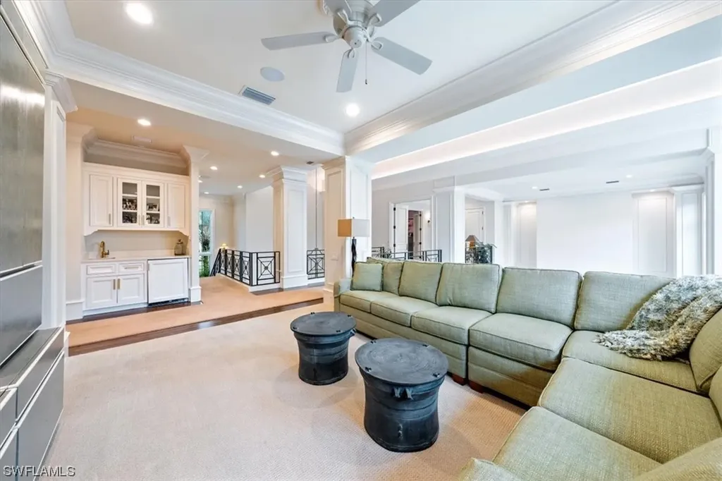 6547 Highcroft Drive Naples FL 34119