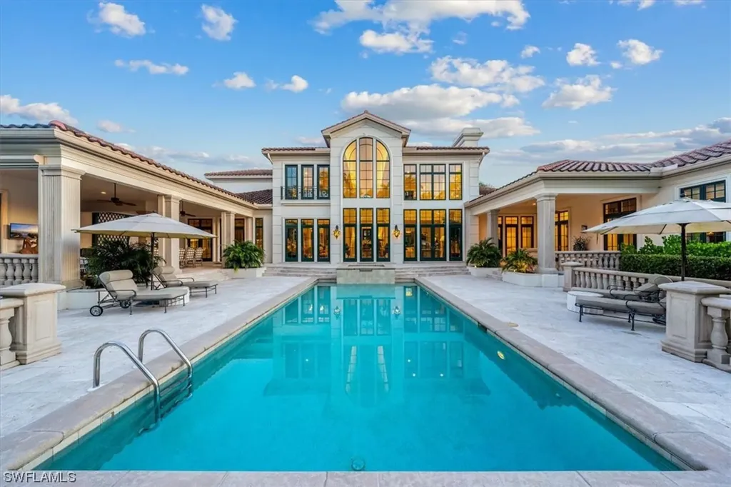 6547 Highcroft Drive Naples FL 34119