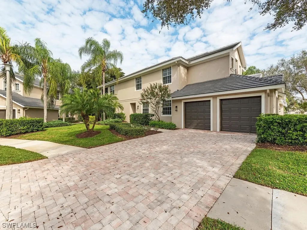 Naples FL, 7120 Timberland Circle, Unit 101