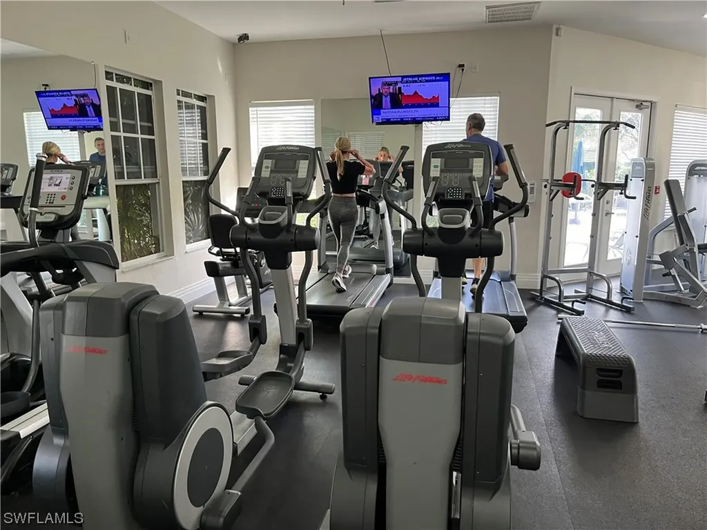 7120 Timberland Circle Naples FL 34109