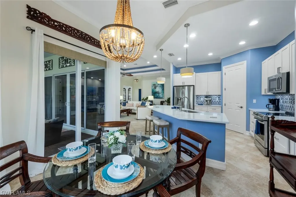 7688 Cottesmore Drive Naples FL 34113