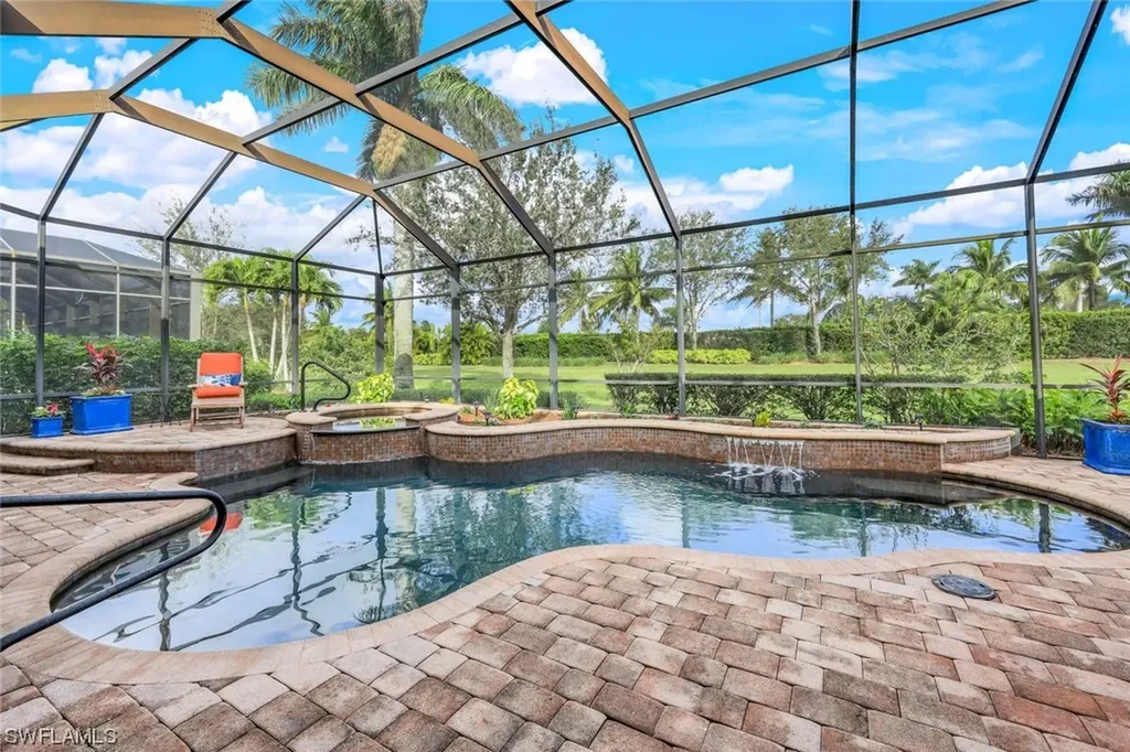 7688 Cottesmore Drive Naples FL 34113