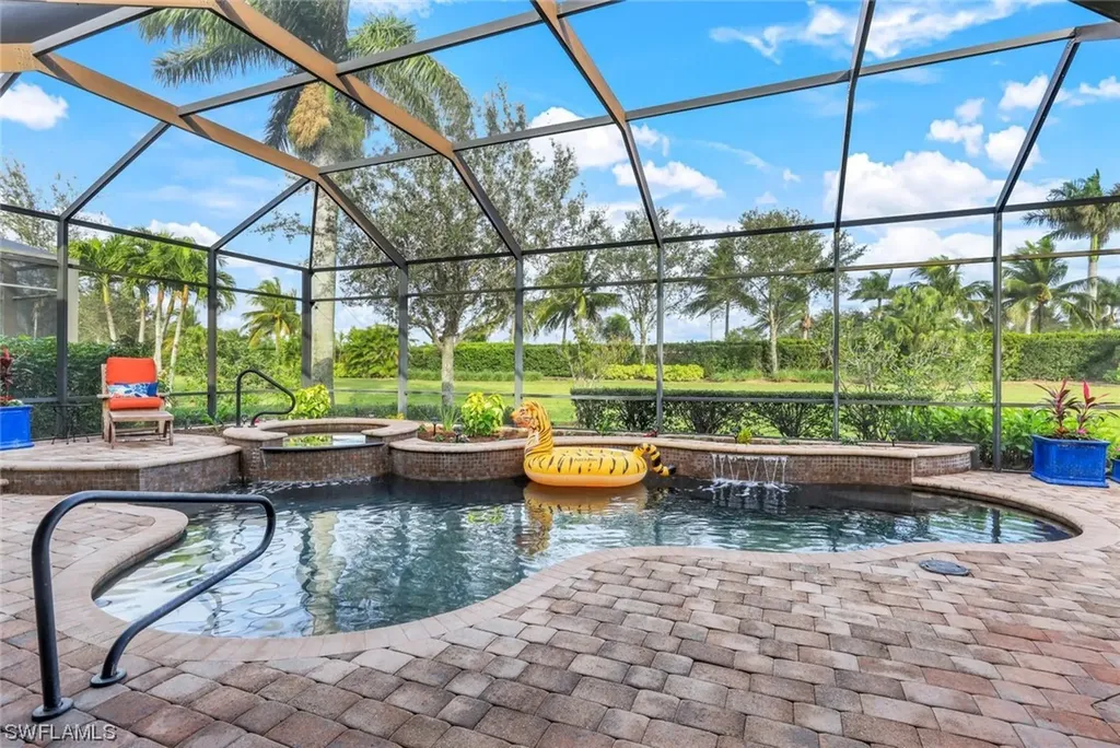 7688 Cottesmore Drive Naples FL 34113