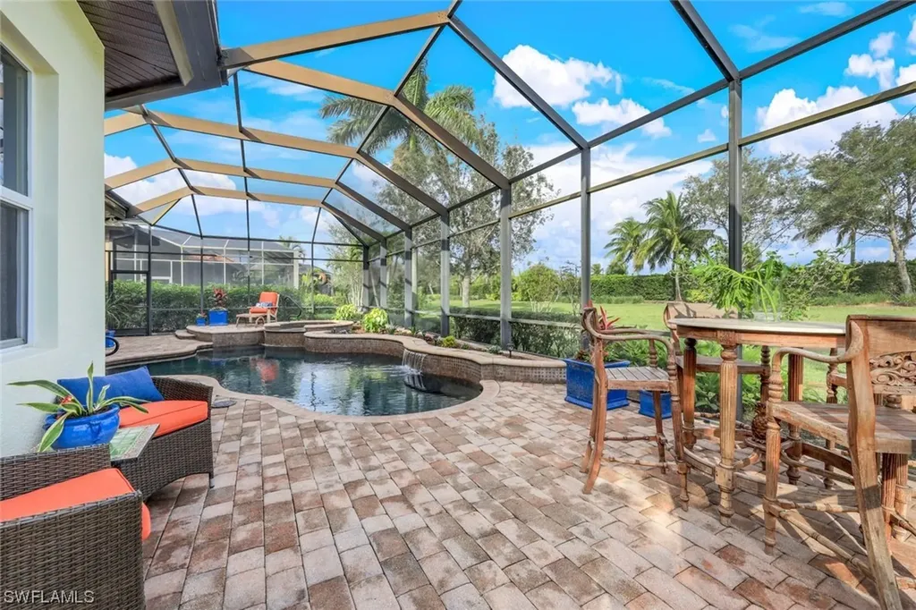 7688 Cottesmore Drive Naples FL 34113