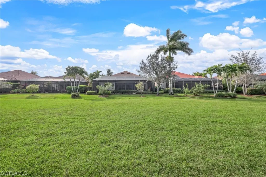7688 Cottesmore Drive Naples FL 34113