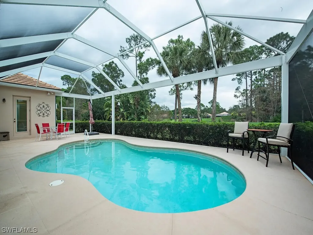 8490 Gleneagle Way Naples FL 34120