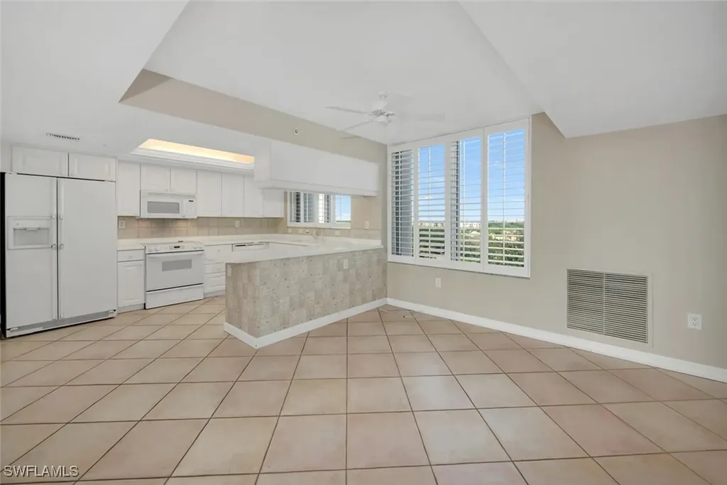 6849 Grenadier Boulevard Naples FL 34108