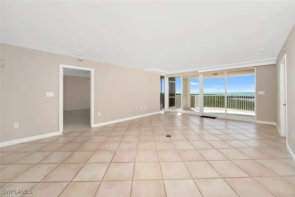 6849 Grenadier Boulevard Naples FL 34108
