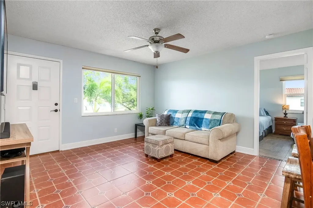 4275 27th Court SW Naples FL 34116