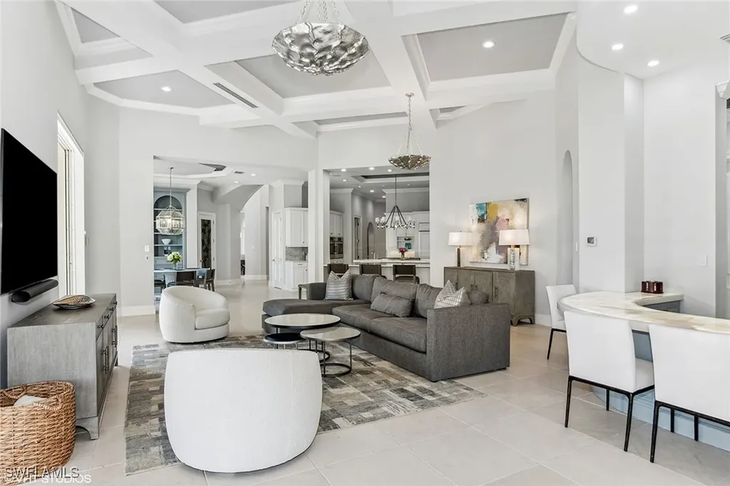 4436 Wayside Drive Naples FL 34119
