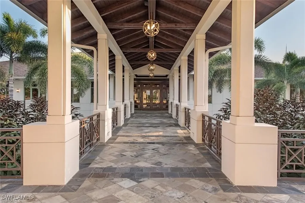 4436 Wayside Drive Naples FL 34119