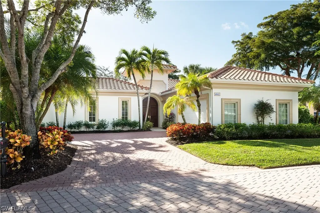 4641 Via Ravenna Estero FL 34134