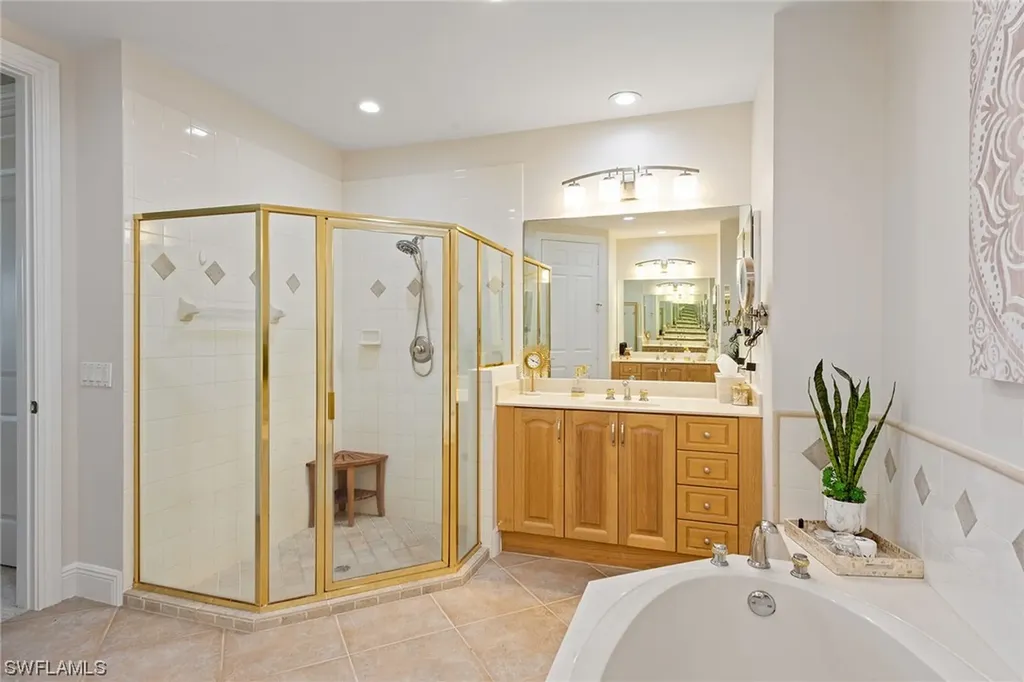3725 Montreux Lane Naples FL 34114